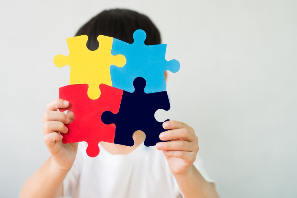 Развеиваем мифы о детях с расстройством аутистического спектра: рекомендации для их родителей и близких